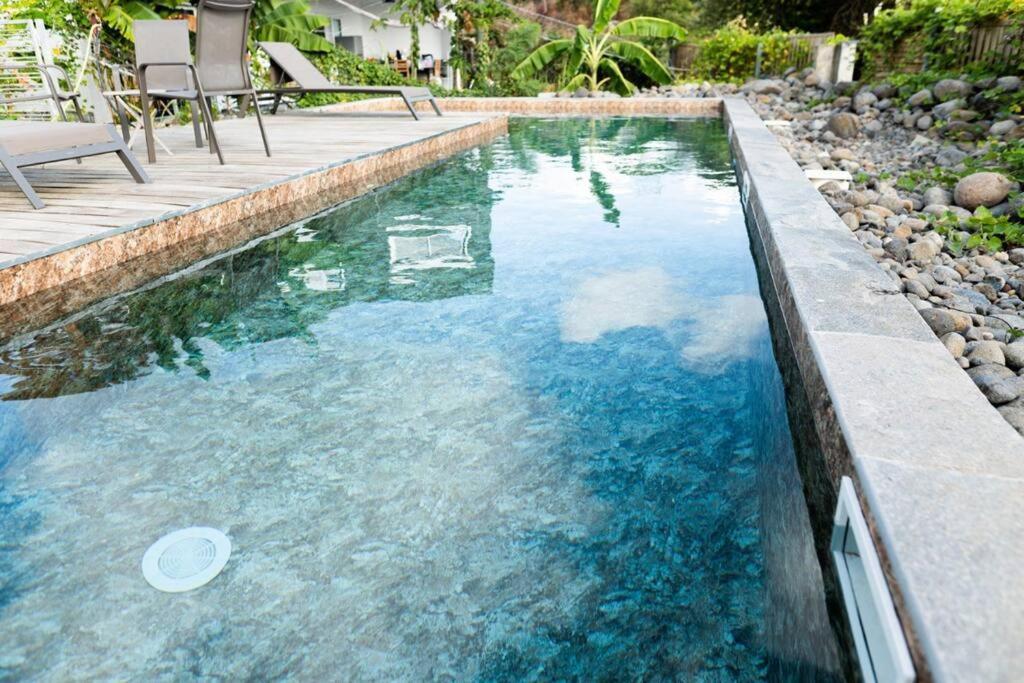 T2 Chaleureux & Piscine En Pleine Nature Petit-Canal Ngoại thất bức ảnh